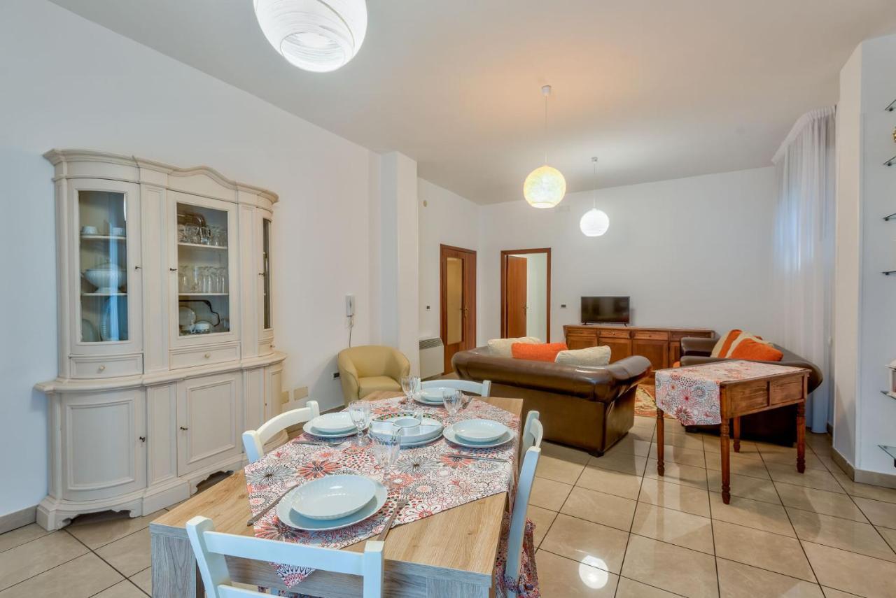 Casa Vacanza Binario 35 チェーリエ・メッサーピカ エクステリア 写真