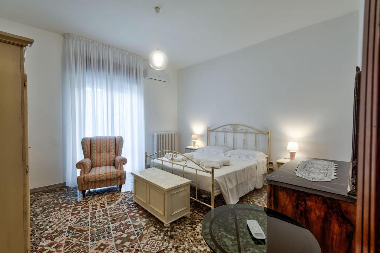 Casa Vacanza Binario 35 チェーリエ・メッサーピカ エクステリア 写真