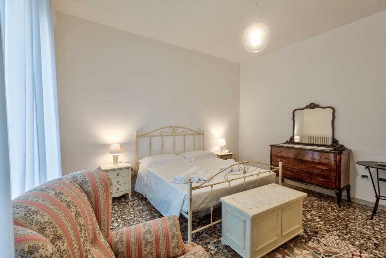 Casa Vacanza Binario 35 チェーリエ・メッサーピカ エクステリア 写真